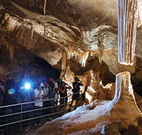 Jenolan Caves - Great Ocean Road Tourism