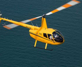 Australian Helicopter Pilot School - Great Ocean Road Tourism 4
