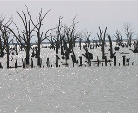Lake Victoria - Great Ocean Road Tourism 5