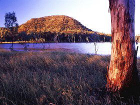 Nuga Nuga National Park And Lake Nuga Nuga - Great Ocean Road Tourism 2