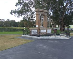 Memorial Park And Garden - Great Ocean Road Tourism 2