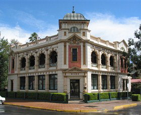 Moree Plains Gallery - Great Ocean Road Tourism 1