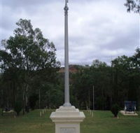 The Coronation Lamp Memorial - Great Ocean Road Tourism
