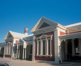 Wagga Wagga Rail Heritage Museum - Great Ocean Road Tourism 0
