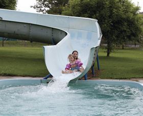 Albury Swim Centre - Great Ocean Road Tourism 0