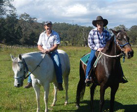 Chapman Valley Horse Riding - Great Ocean Road Tourism 3
