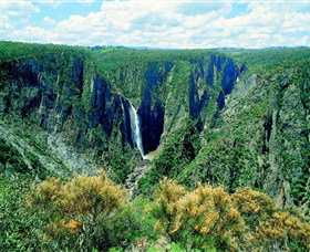 Wollomombi Falls - Great Ocean Road Tourism 0