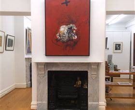 Badger And Fox Gallery - Great Ocean Road Tourism 0