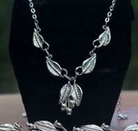 Australian Wildflower Jewellery Gallery - Great Ocean Road Tourism
