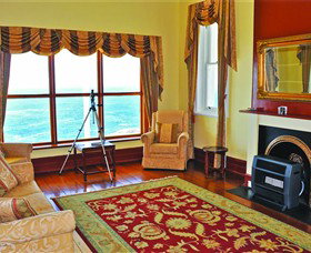 Montague Island Nature Reserve - Great Ocean Road Tourism 5