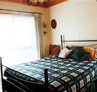 Sandon Bed and Breakfast - Great Ocean Road Tourism