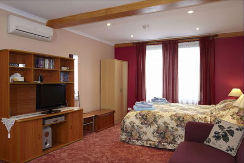 NorthEast Restawhile Bed And Breakfast - Great Ocean Road Tourism 5