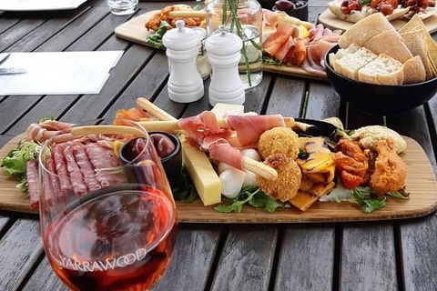 CHEVY CONVERTIBLE Package For 4 -Wine Lunch Cheese & Chocolate From Yarra Valley - Great Ocean Road Tourism 6