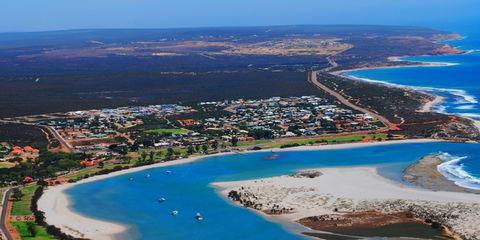 Kalbarri Town Centre - Great Ocean Road Tourism 0