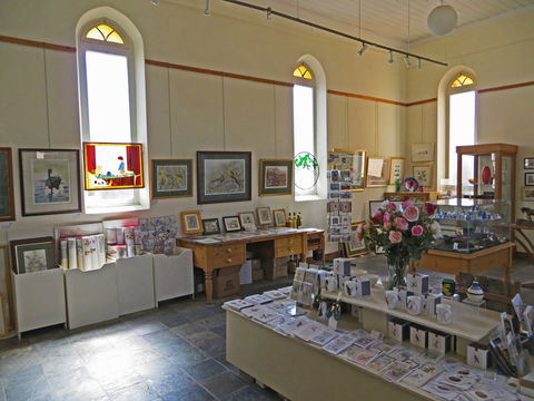 Medika Gallery - Great Ocean Road Tourism 1