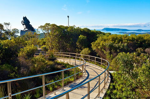 Padre White Lookout - Great Ocean Road Tourism 0