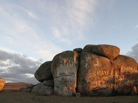 Thunderbolts Rock - Great Ocean Road Tourism 0