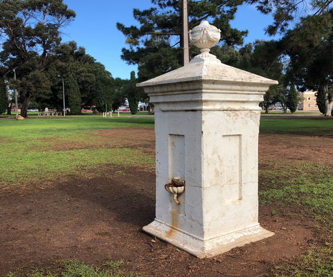 Bews Fountain, Kadina - Great Ocean Road Tourism 0
