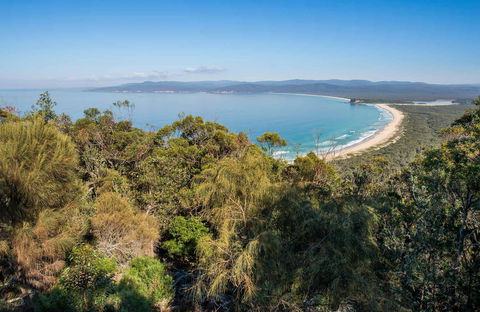 Disaster Bay Lookout - Great Ocean Road Tourism 0