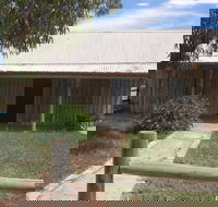 Early Settlers Cottage Solly's Hut - Great Ocean Road Tourism