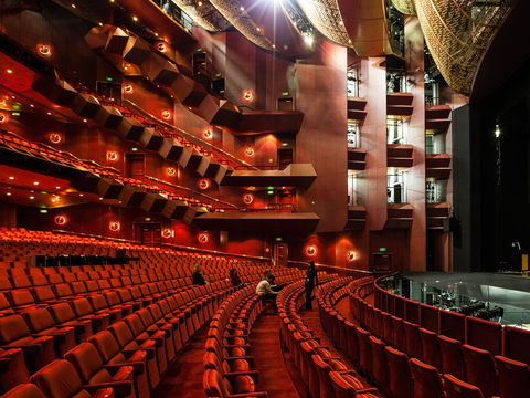 Arts Centre Melbourne - Great Ocean Road Tourism 2