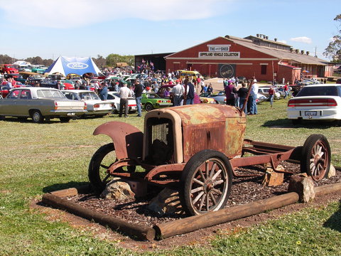 Gippsland Vehicle Collection - Great Ocean Road Tourism 0