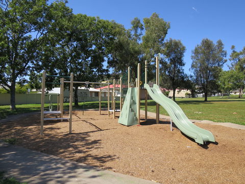 Athol Gallen Park - Great Ocean Road Tourism 0