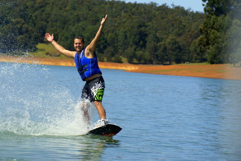 Waroona Dam - Great Ocean Road Tourism 2