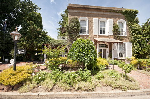 Antiques Of The Riverina - Antique Trail - Great Ocean Road Tourism 0