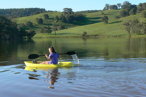 Drakesbrook Weir - Great Ocean Road Tourism 1