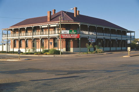 Southern Cross - Great Ocean Road Tourism 2