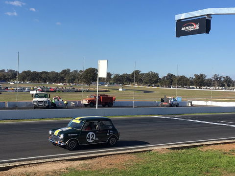 Winton Motor Raceway - Great Ocean Road Tourism 1