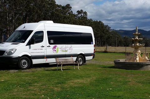 Hunter Valley Exclusive Kangaroo And Wine Tasting Experience - Great Ocean Road Tourism 5