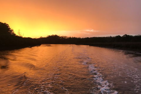 Jervis Bay Sunset River 2-Hour Cruise - Great Ocean Road Tourism 2