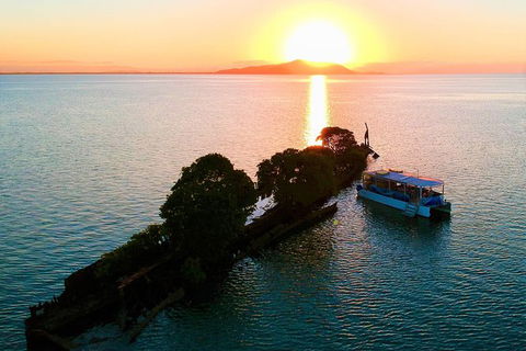Aquascene Magnetic Island Sunset & Shipwreck Tour - Great Ocean Road Tourism 0
