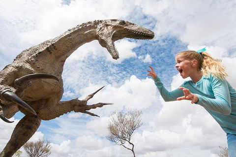 Winton Discovery Day Tour - Great Ocean Road Tourism 0