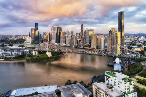 Arrival Private Transfers: Brisbane Airport BNE To Brisbane In Luxury Van - Great Ocean Road Tourism 3