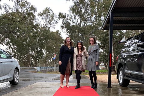 Adelaide Hills Wineries & Hahndorf - Great Ocean Road Tourism 5