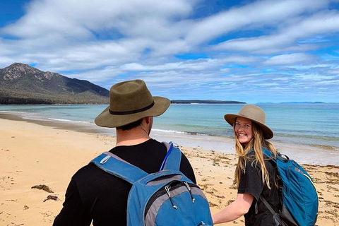 Freycinet Walking Tour - Great Ocean Road Tourism 4