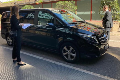 Arrival Private Transfer Melbourne Airport MEL To Melbourne City By Luxury Van - Great Ocean Road Tourism 3