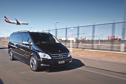 Melbourne Airport Transfer (DEPARTURE) - Great Ocean Road Tourism 0