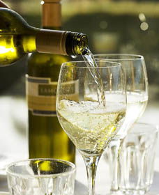 Lamont's Winery And Cellar Door - Great Ocean Road Tourism 0