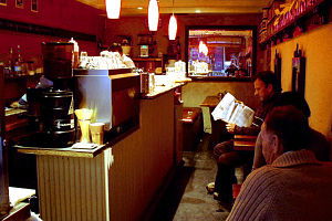 Aix Cafe Creperie Salon - Great Ocean Road Tourism 0