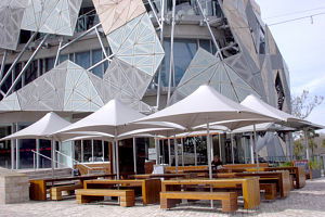 Arintji Cafe + Bar - Great Ocean Road Tourism 0
