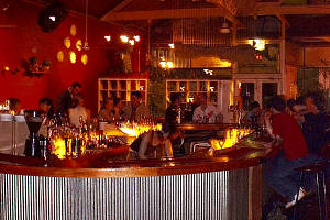 Monties Bar - Great Ocean Road Tourism 0