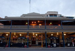 PJ O'Brien's Irish Pub - Great Ocean Road Tourism 0