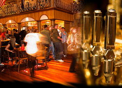 Louisiana Tavern - Great Ocean Road Tourism 1