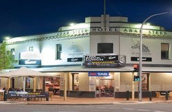 Arab Steed Hotel - Great Ocean Road Tourism 2