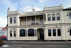 Alexander Hotel - Great Ocean Road Tourism 1