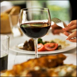 Curve Cafe & Bar - Great Ocean Road Tourism 3